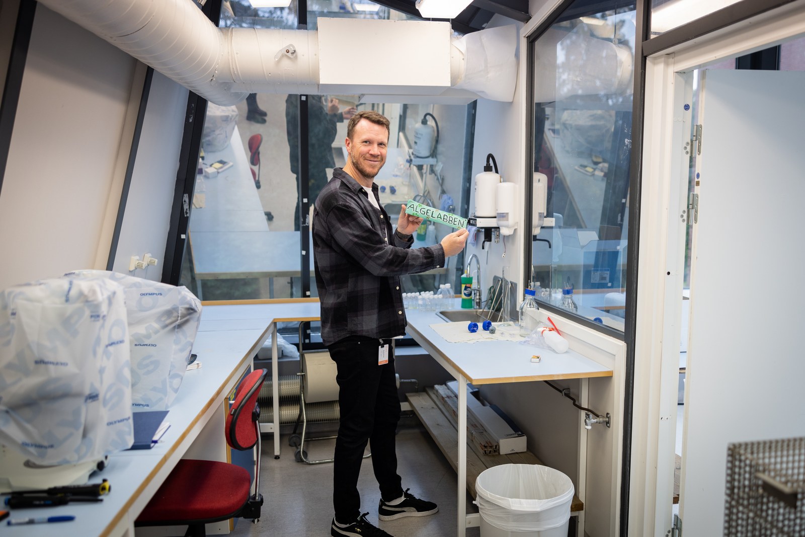 Stian Borg-Stoveland in the research lab
